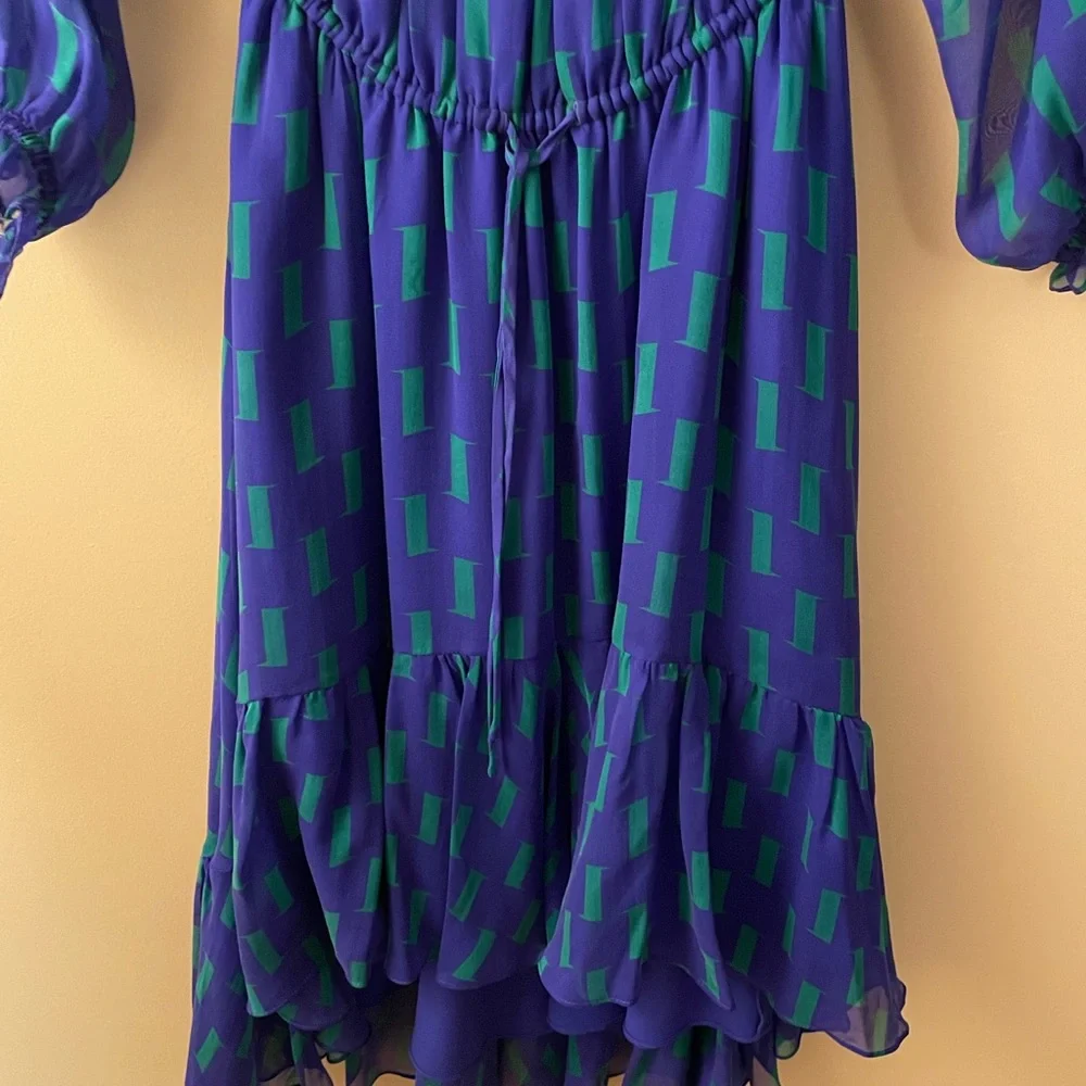 DVF blue and green off the shoulder dress size 6 - Picture 8 of 9